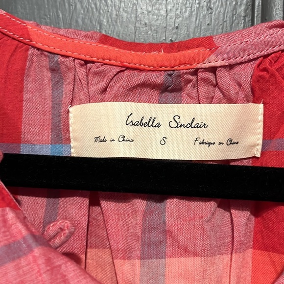 Sleeveless plaid top - Picture 2 of 3